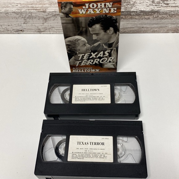 Vintage John Wayne Collection II VHS Set - Picture 7 of 10